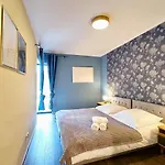 Laguna Ogrody Pieniawskie 31 Z Klimatyzacja Apartmán