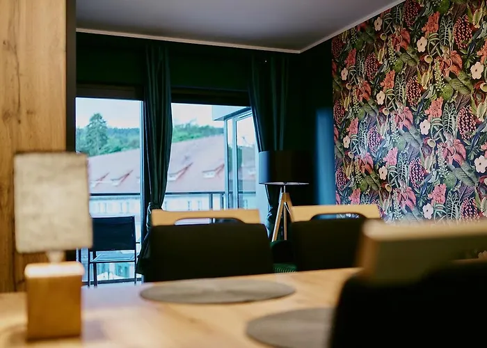 Laguna Ogrody Pieniawskie 31 Z Klimatyzacja アパート ポラニツァ・ズドゥルイ