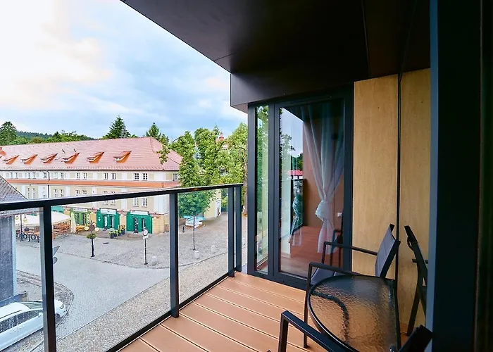 アパート Laguna Ogrody Pieniawskie 31 Z Klimatyzacja ポラニツァ・ズドゥルイ